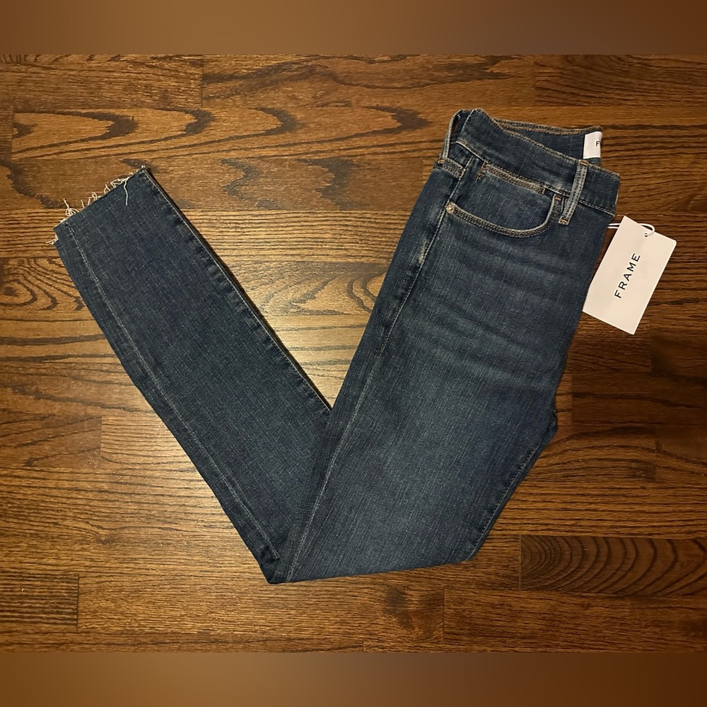 FRAME Le Skinny Raw Edge